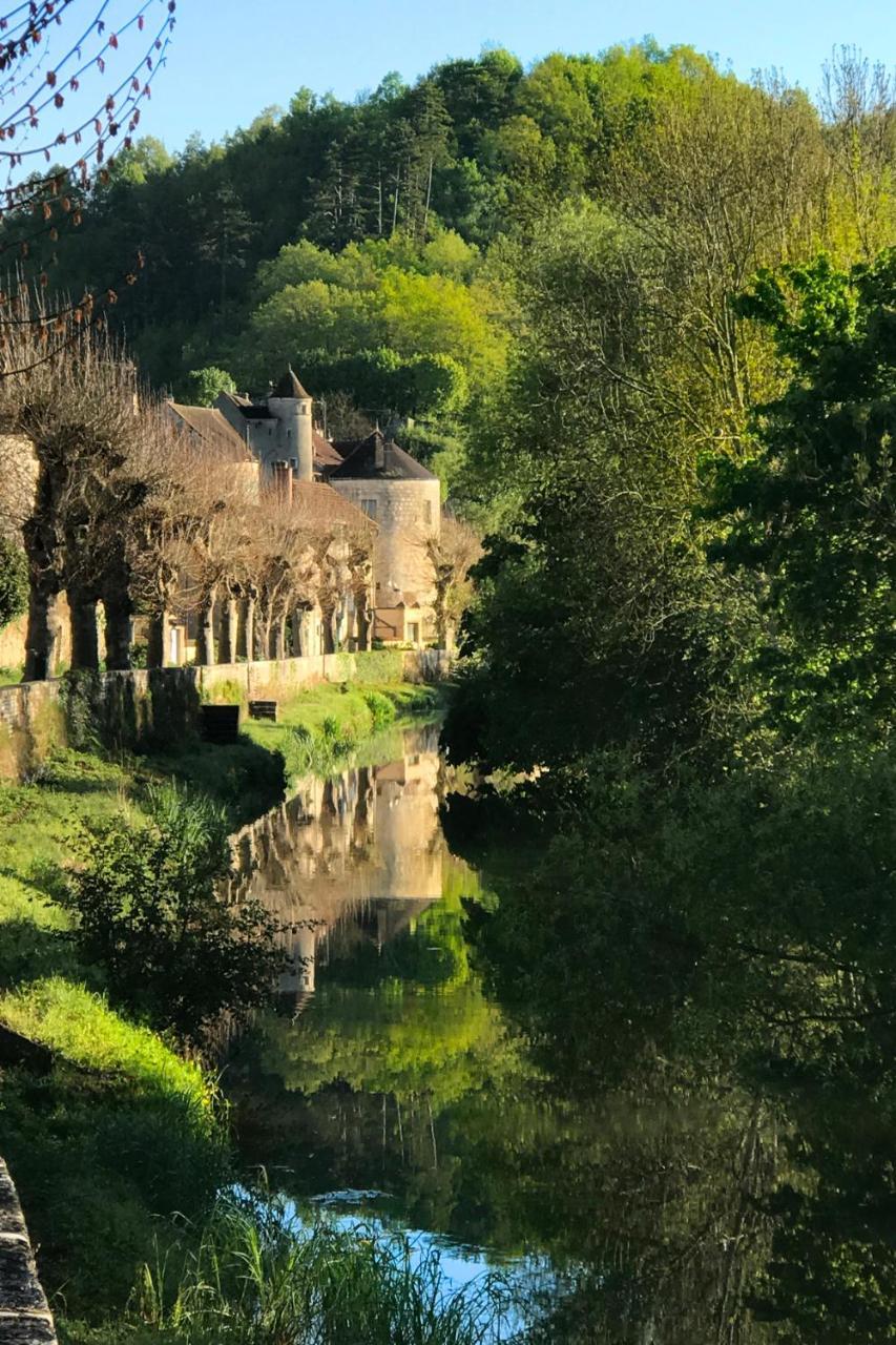 Cote-Serein La Privilege De La Tour Madame Noyers-sur-Serein Exterior foto